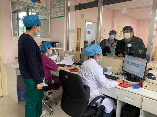 致敬元宝接种一线工作人员 信息咨询服务的温暖守护者